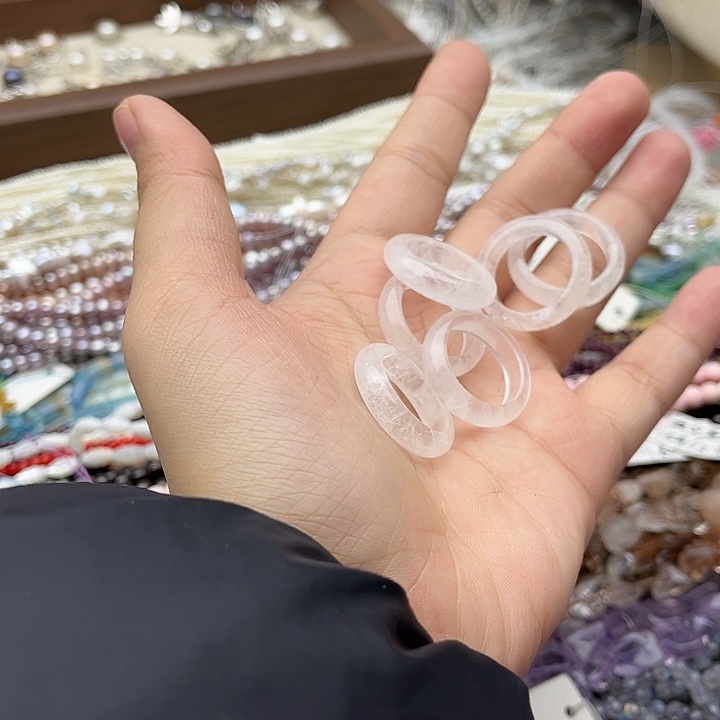 玛瑙/玉髓未镶嵌珠宝半成品2个25mm左右白水晶跑环