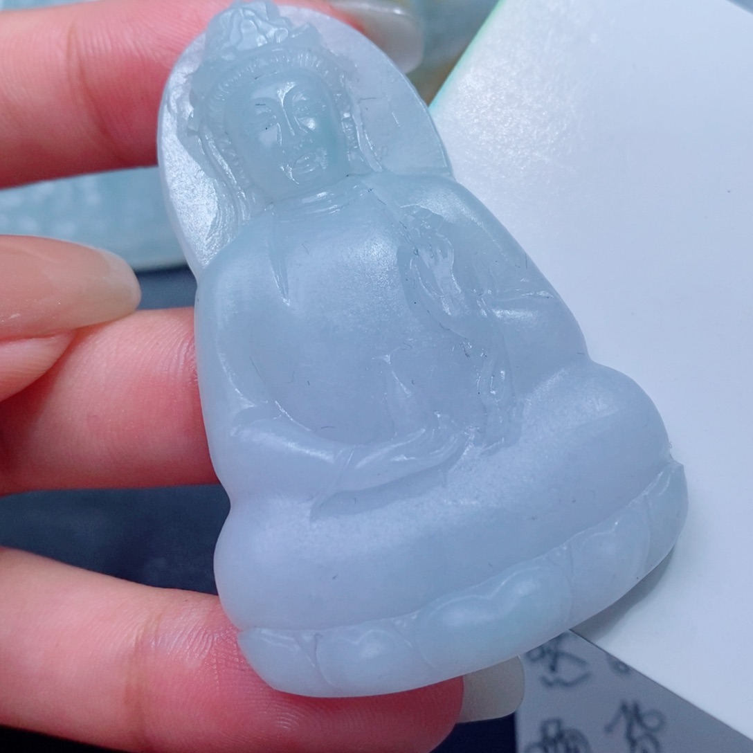 定制翡翠吊坠未镶嵌