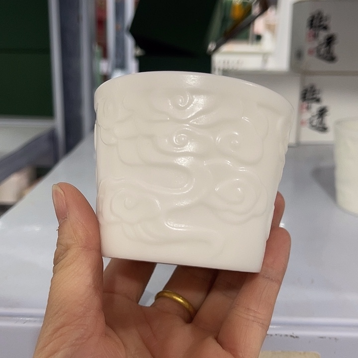 福利待遇多多哦哦哦哦