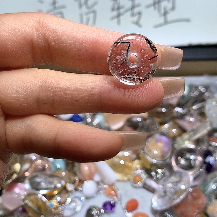 颈饰银S925镶嵌水晶