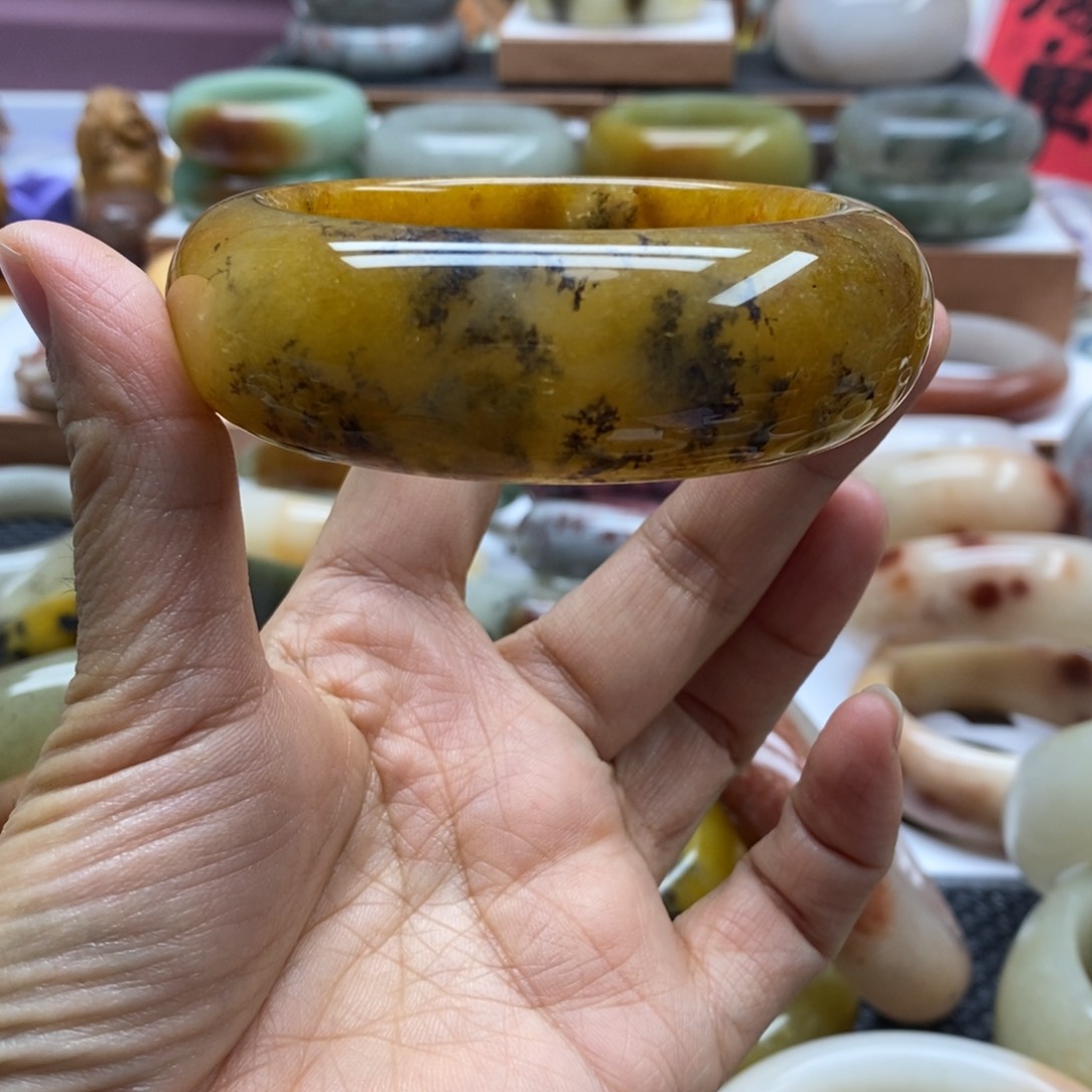 石英岩玉手镯未镶嵌公**✅