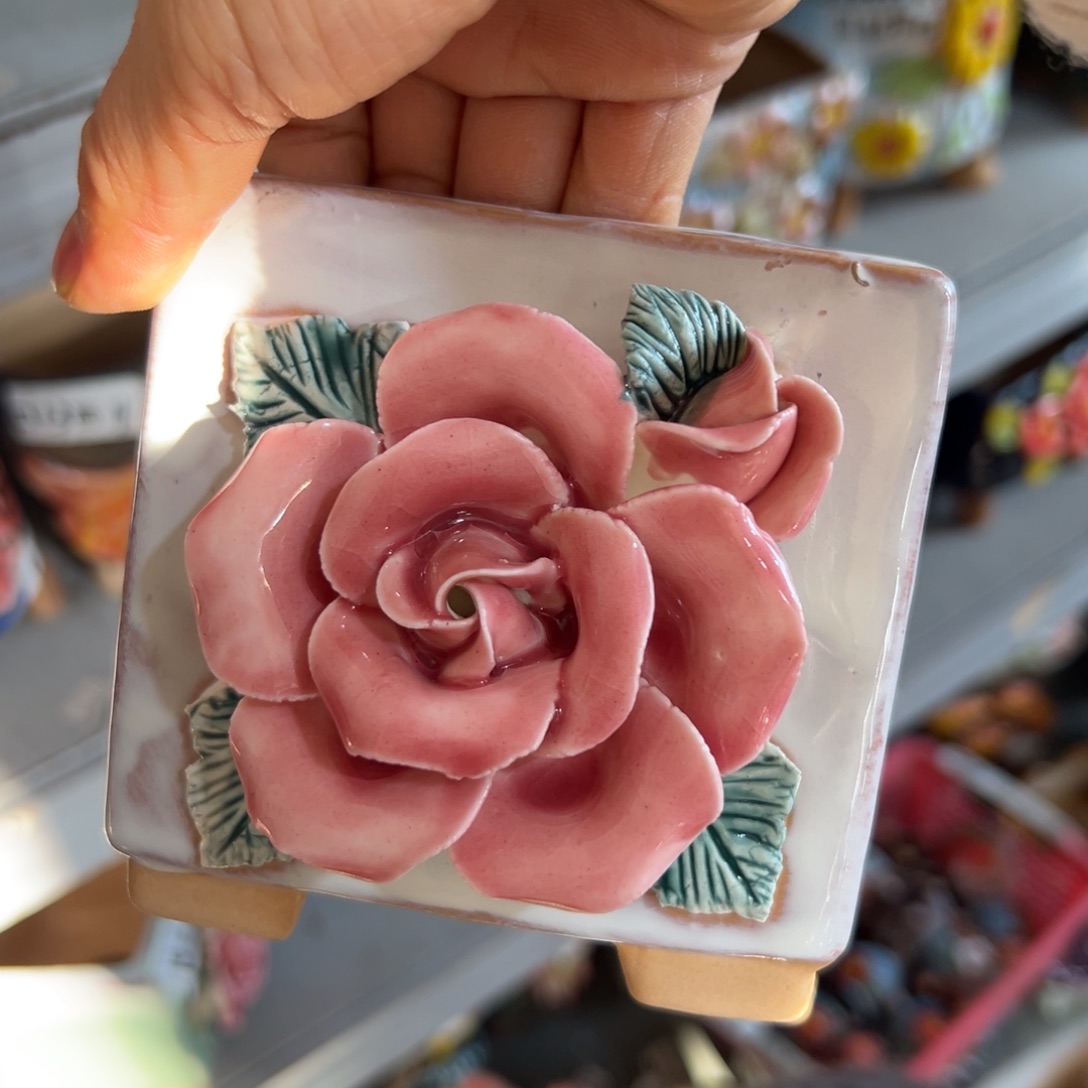 花盆，满20发货，爱退款拉黑