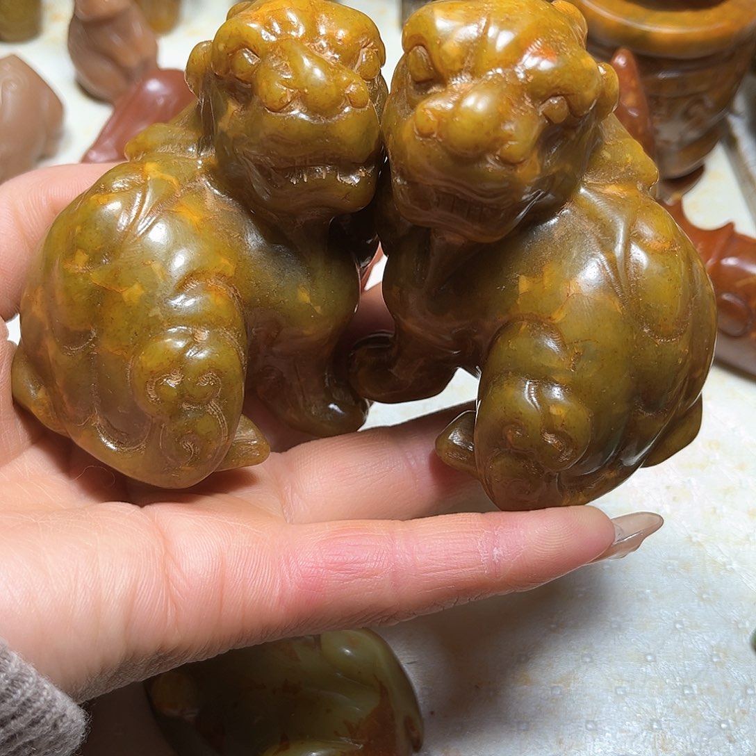 白玉菩提吊坠白玉菩提吊坠