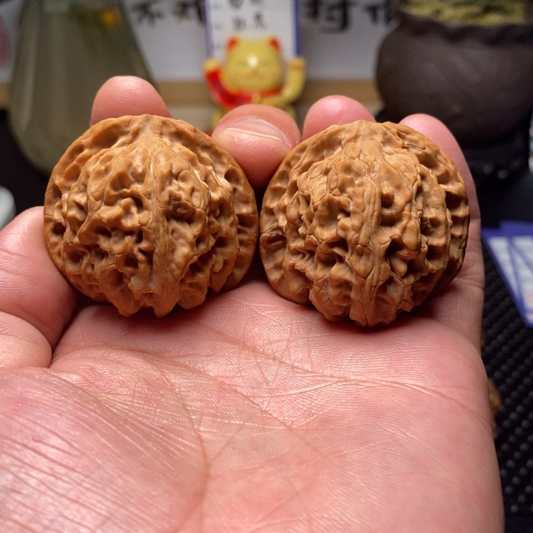 文玩核桃把件全品苹果园41.5
