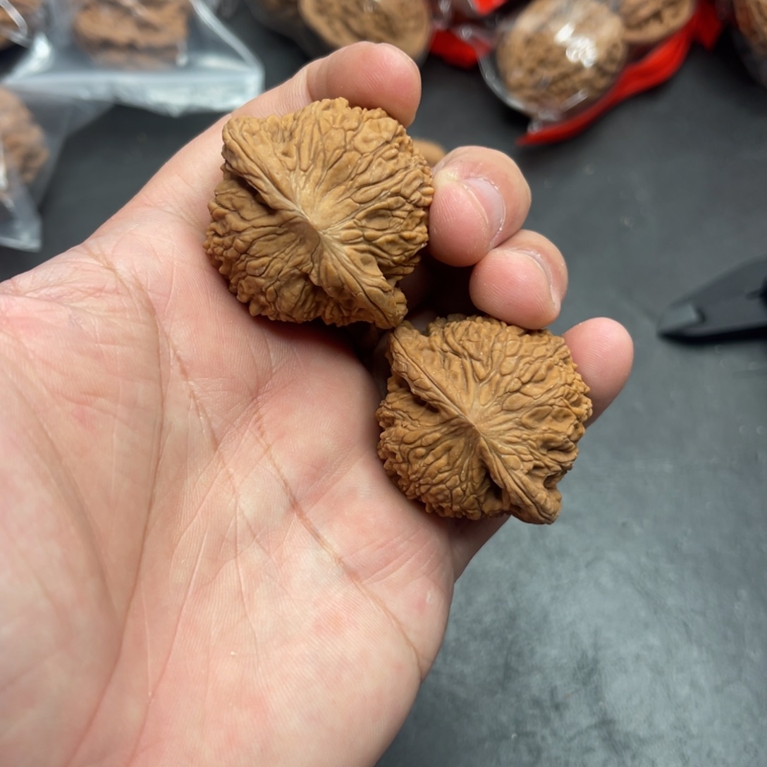 文玩核桃把件泥鳅背马虎对