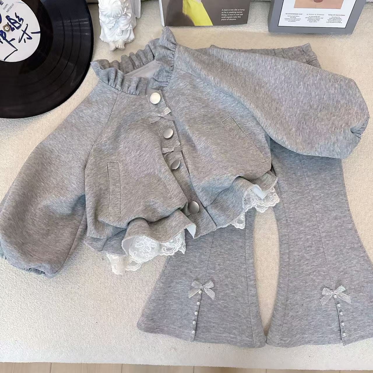 女童韩系穿搭卫衣套装2025秋季新款洋气儿童蕾丝花边喇叭裤巨好看