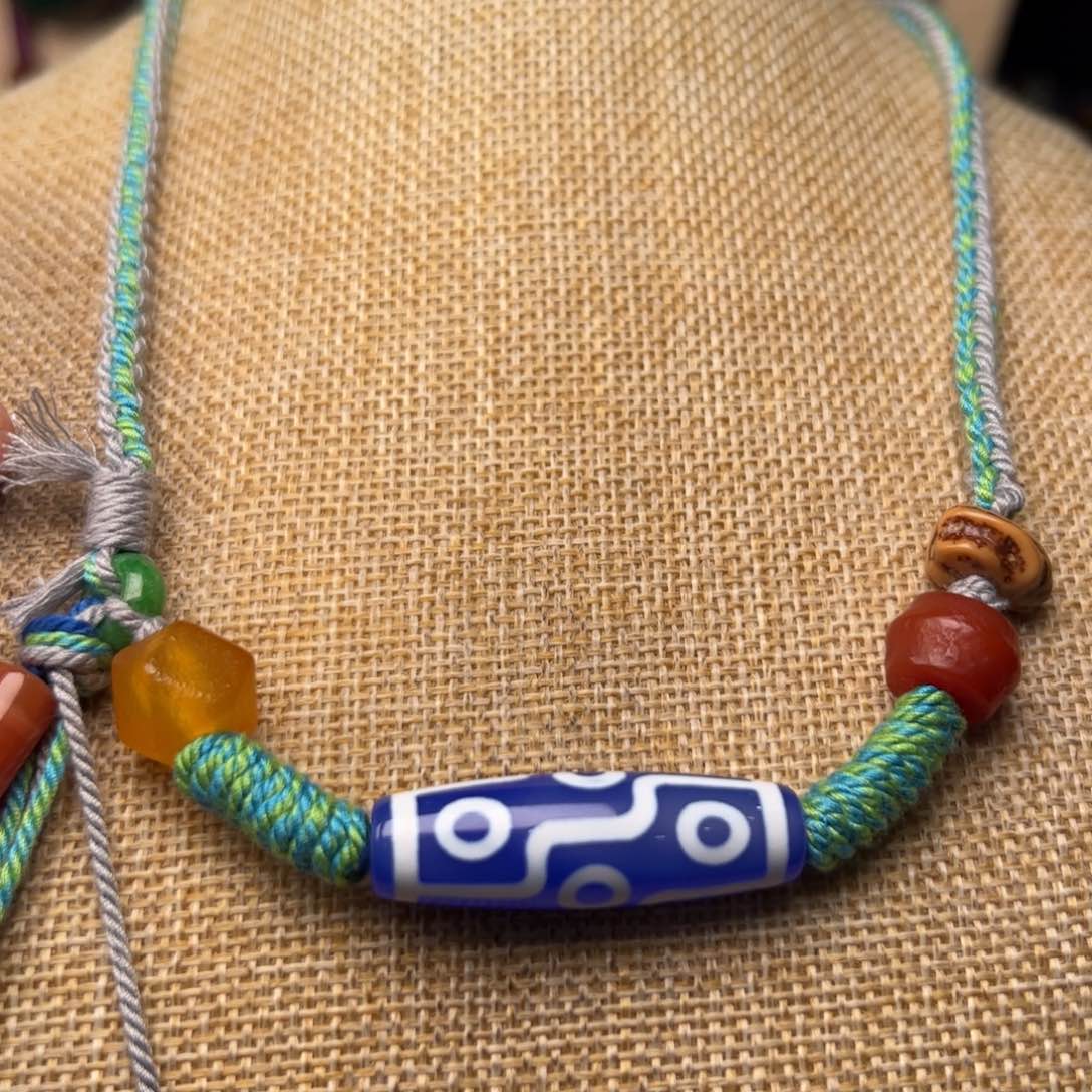 玛瑙/玉髓颈饰未镶嵌