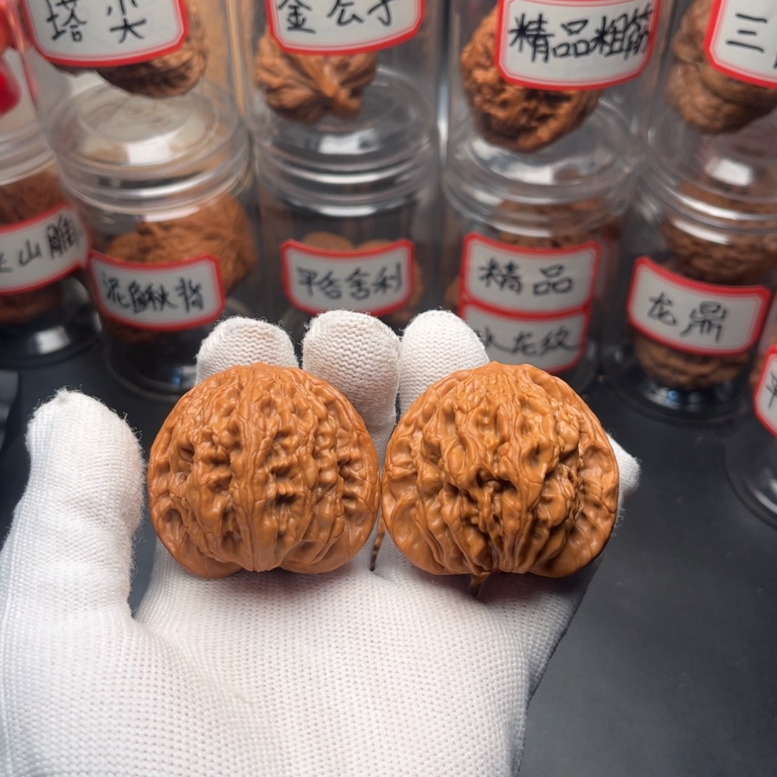 把件文玩核桃45粗筋虎