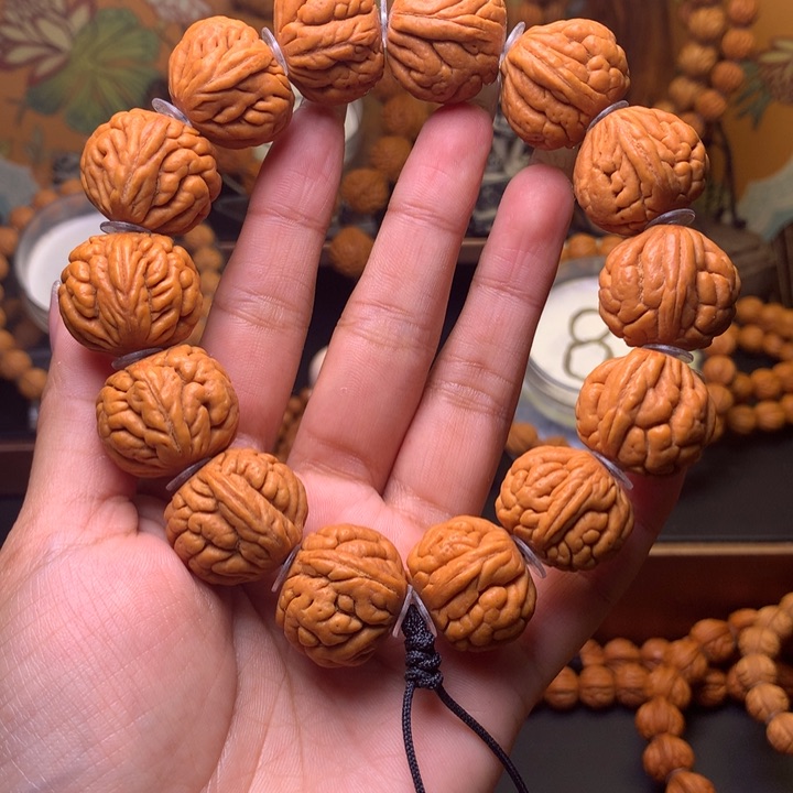 桃核吊坠桃核手持