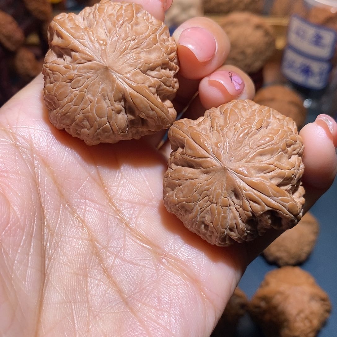 文玩核桃把件铁锤40