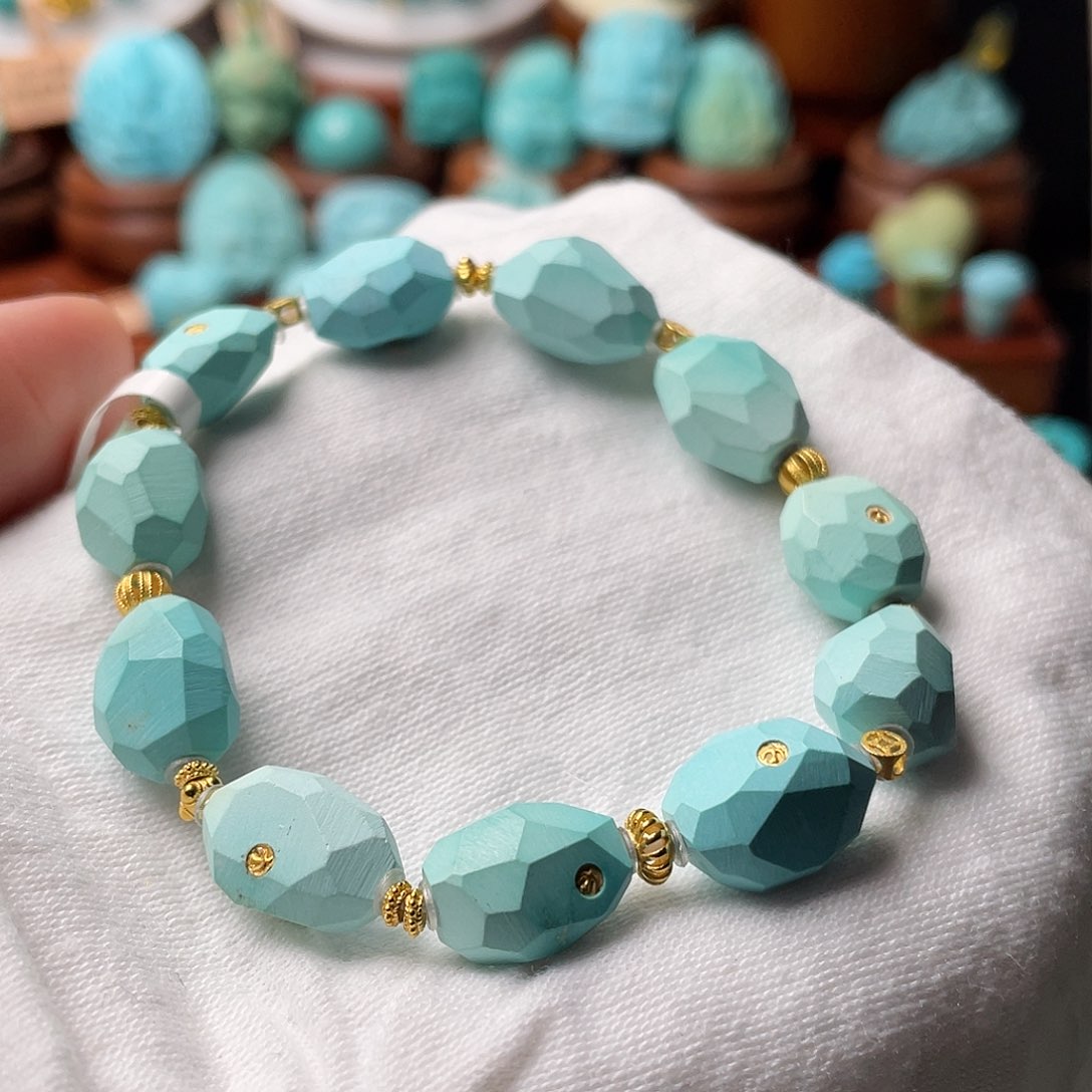 绿松石珠宝奇石18K金镶嵌