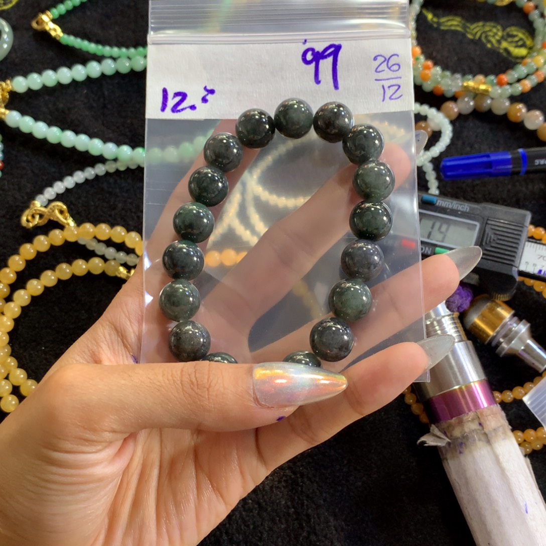 定制翡翠未镶嵌天然缅甸翡翠