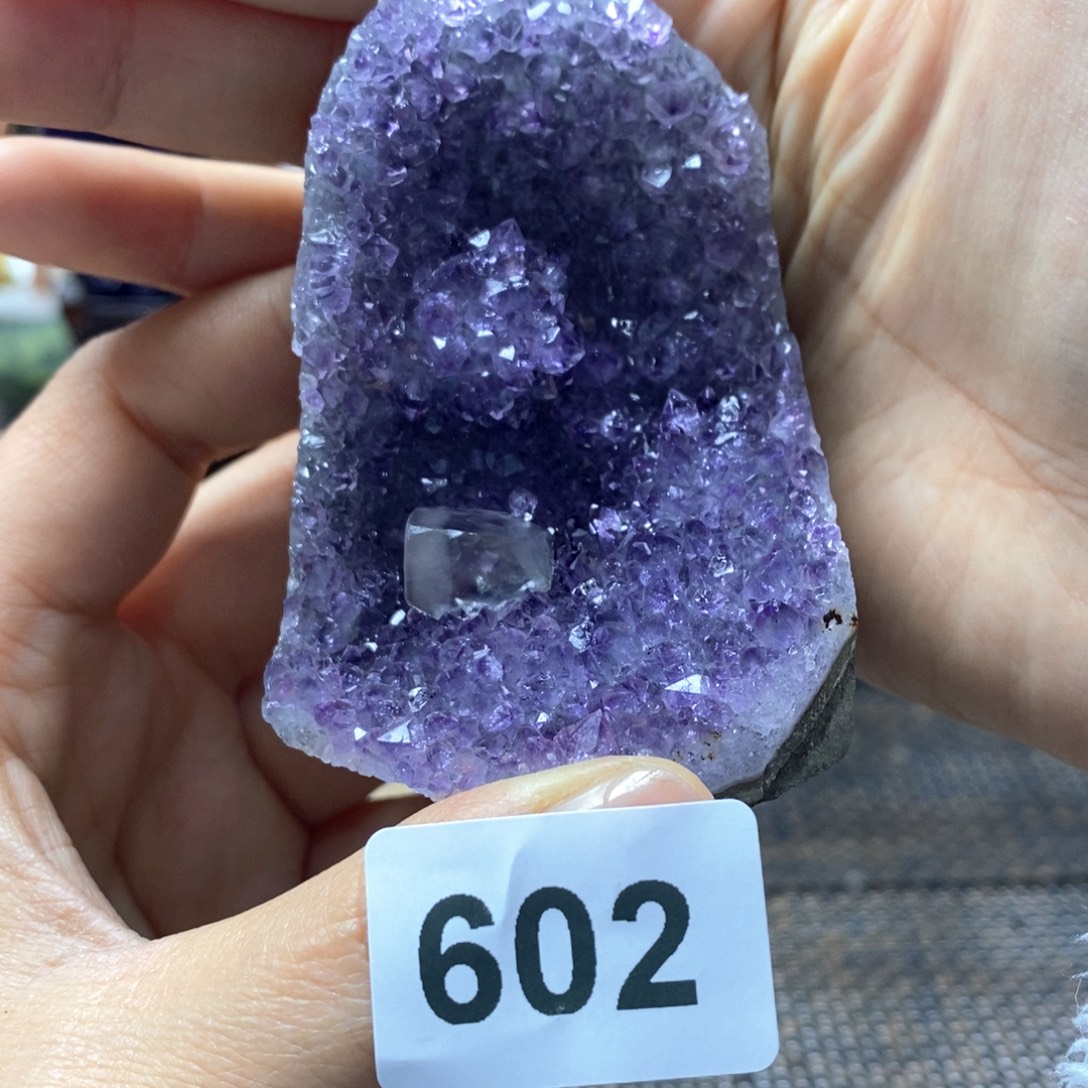 大型摆件（非配饰）紫晶未镶嵌