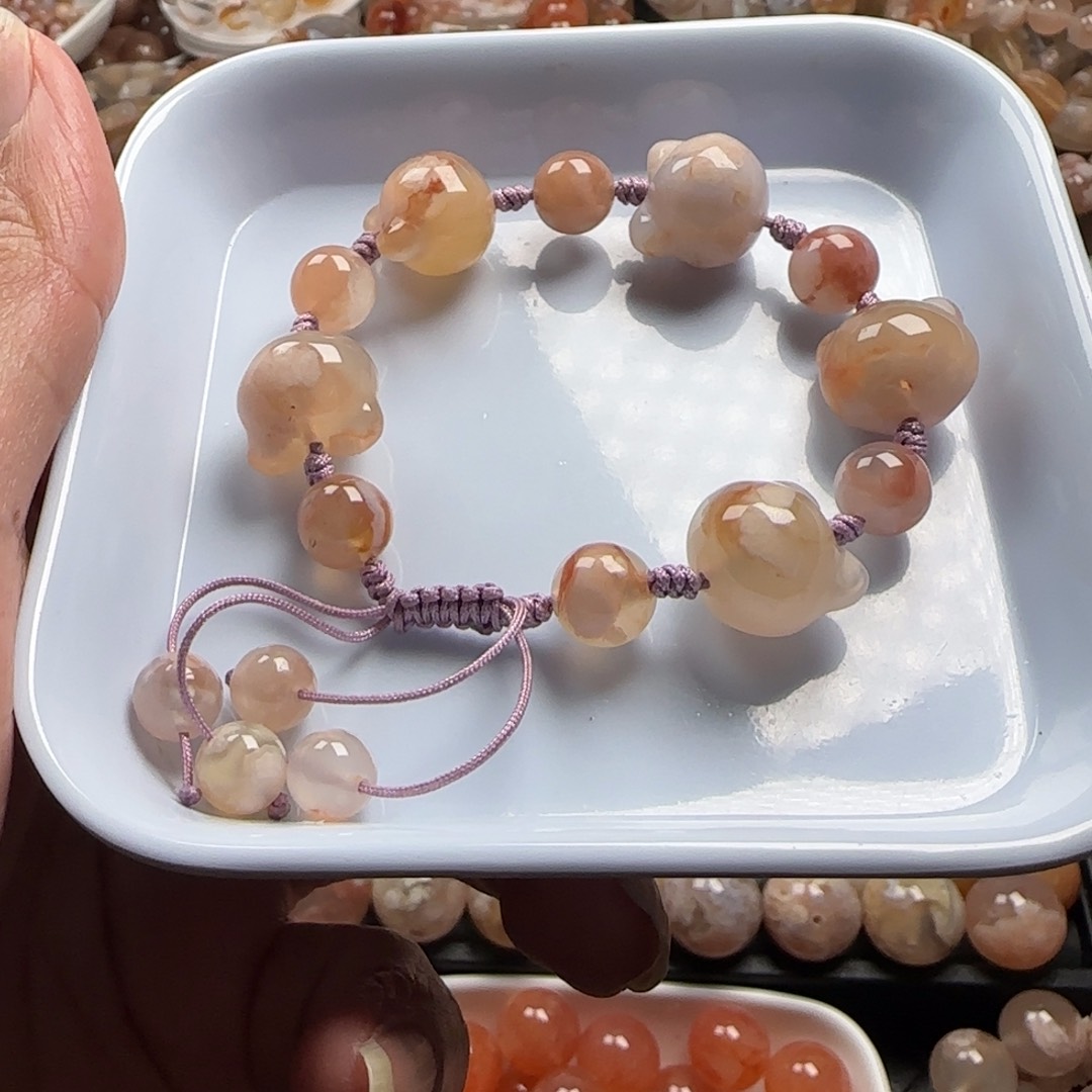 未镶嵌玛瑙/玉髓珠宝半成品