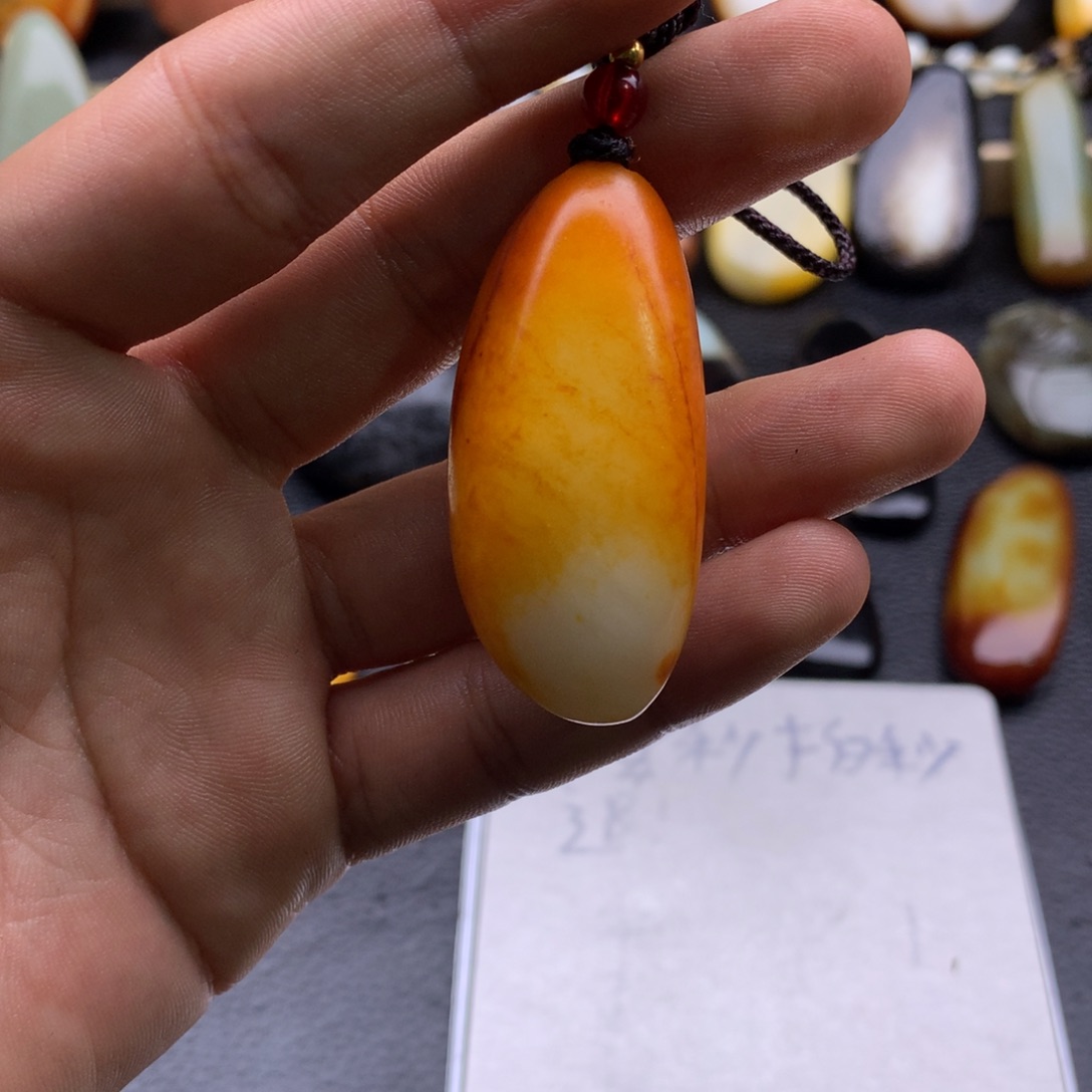 和田玉挂件未镶嵌