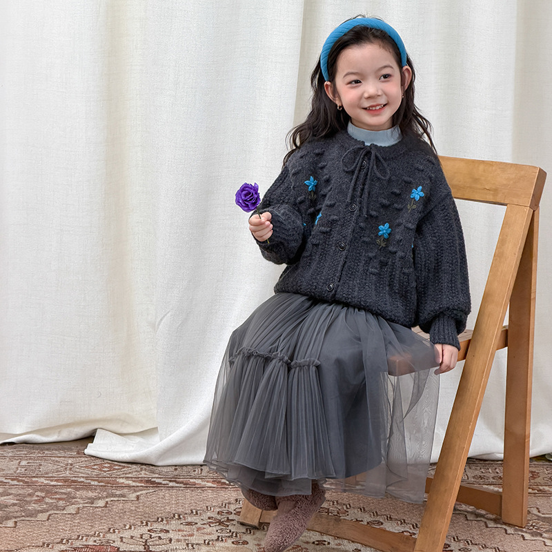 【秋冬新款】女童手工小花毛衣儿童氛围感开衫外套25H169