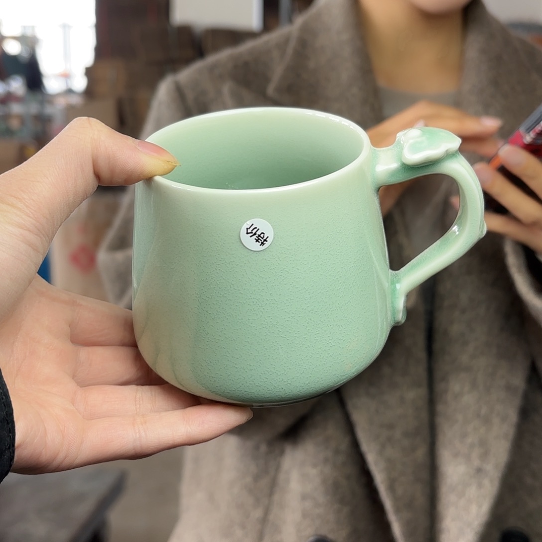 龙泉云间青瓷小米茶器