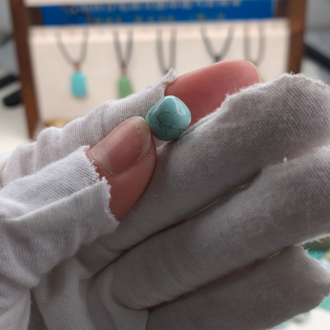 绿松石配饰未镶嵌8