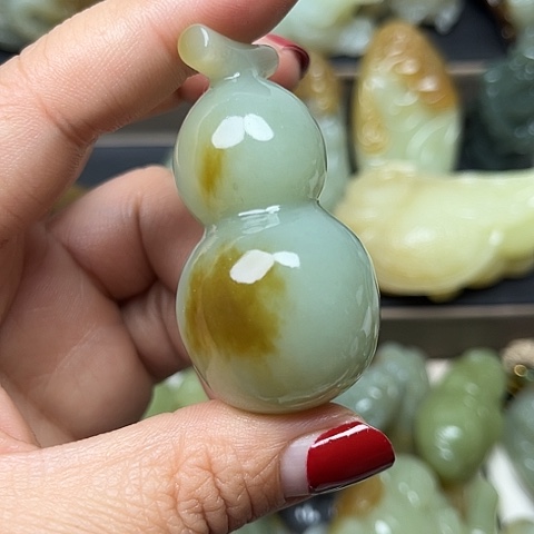 颈饰未镶嵌和田玉?****?