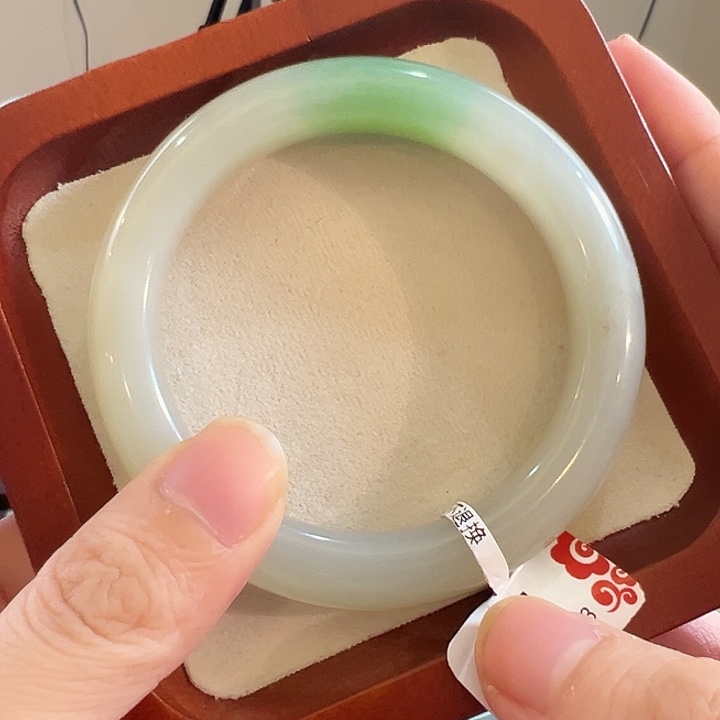 和田玉未镶嵌手链56.2