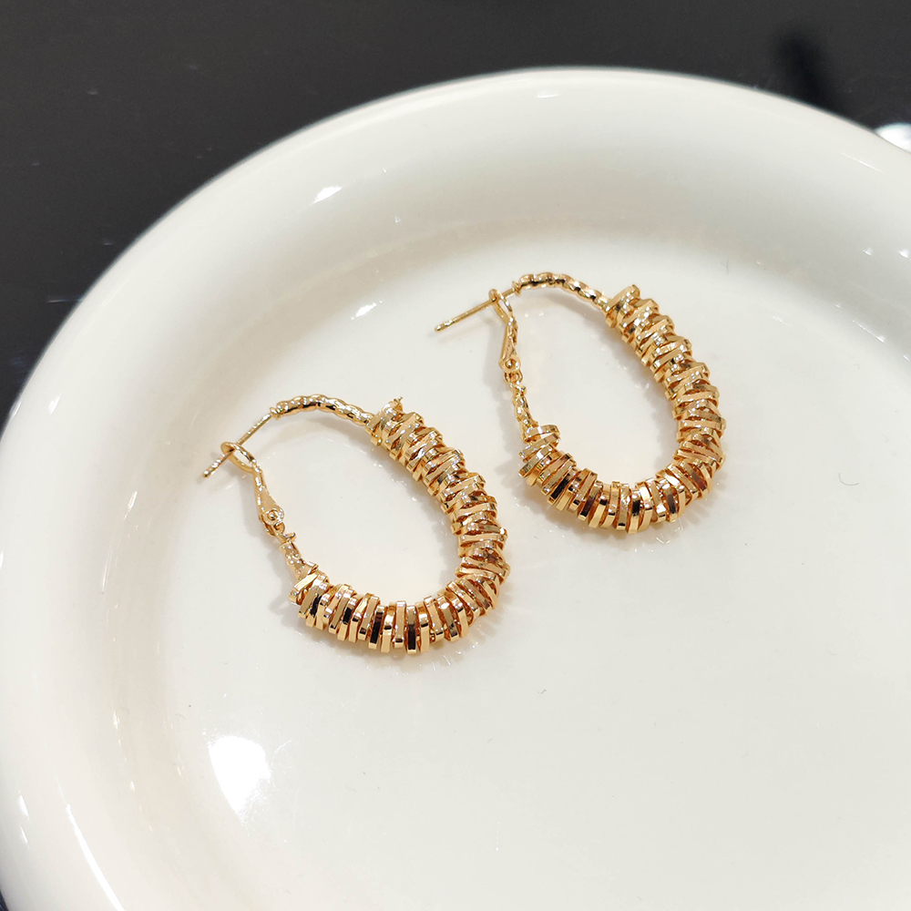 铜合金耳饰 气质轻奢时尚百搭复古欧美金色圈圈耳环N2281