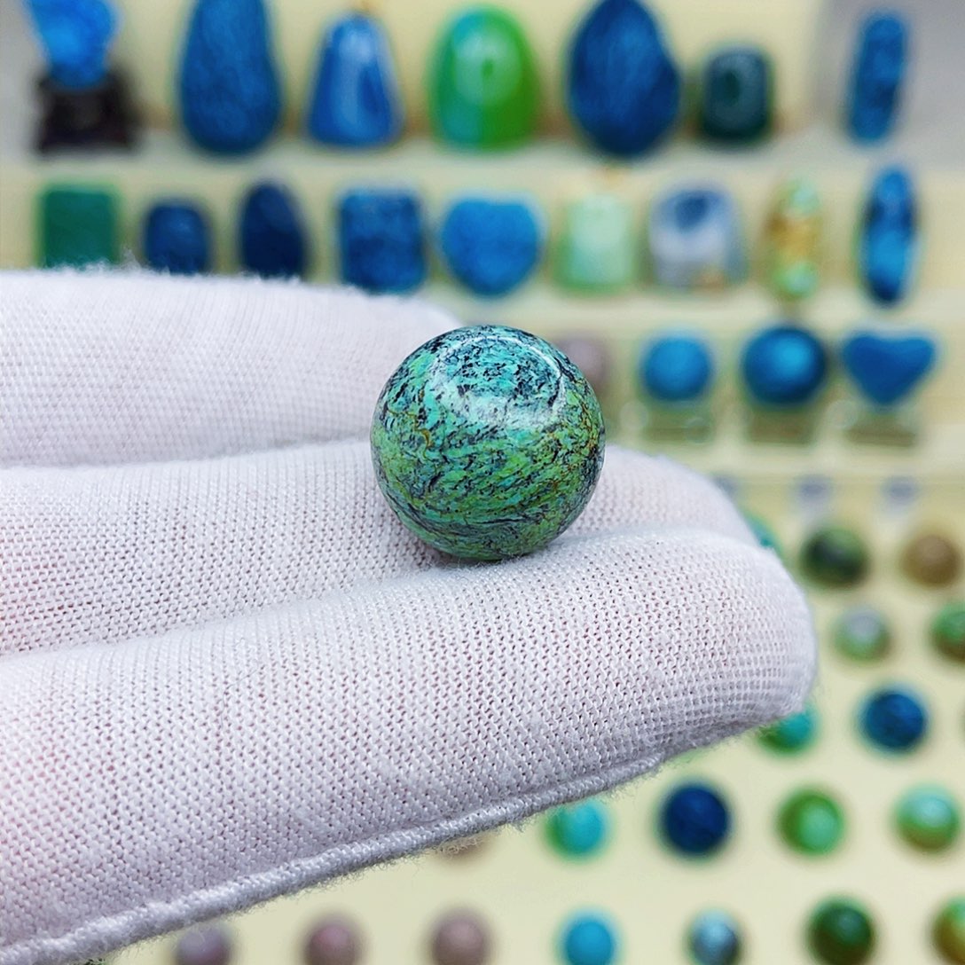 绿松石绿松石未镶嵌