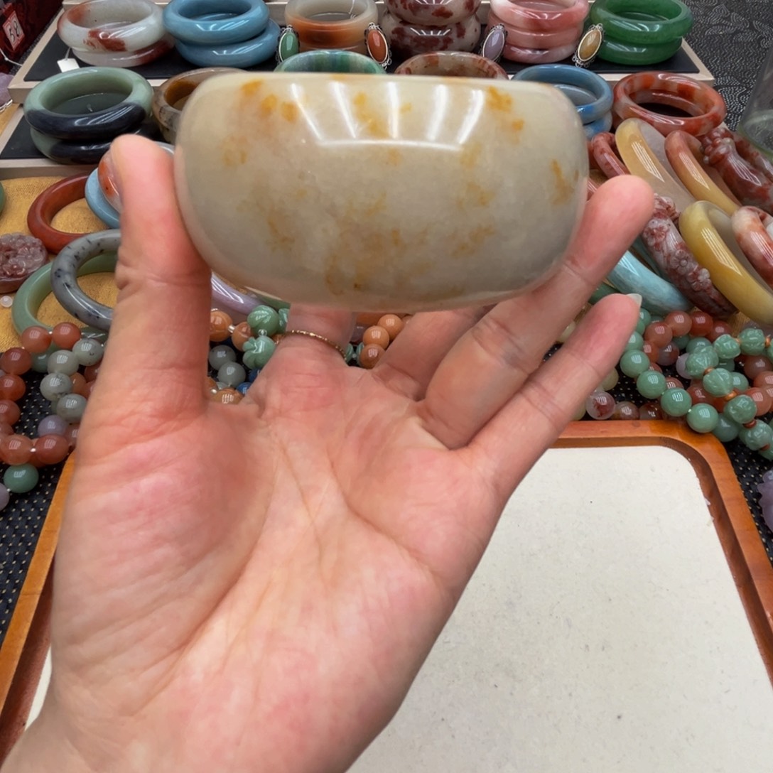 石英质玉未镶嵌圈口56