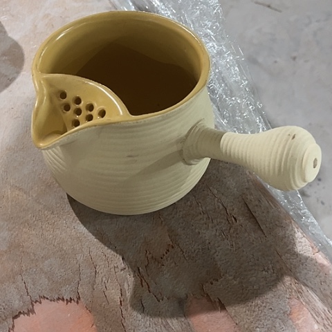 微瑕，明火 ，口径12高度10底部有冰裂纹，1L