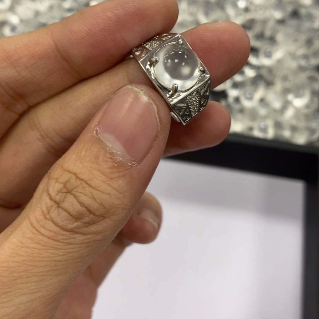 石英质玉未镶嵌珠宝半成品