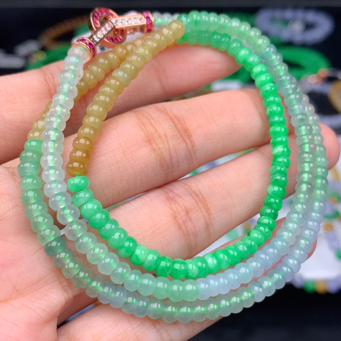 翡翠手链未镶嵌卡