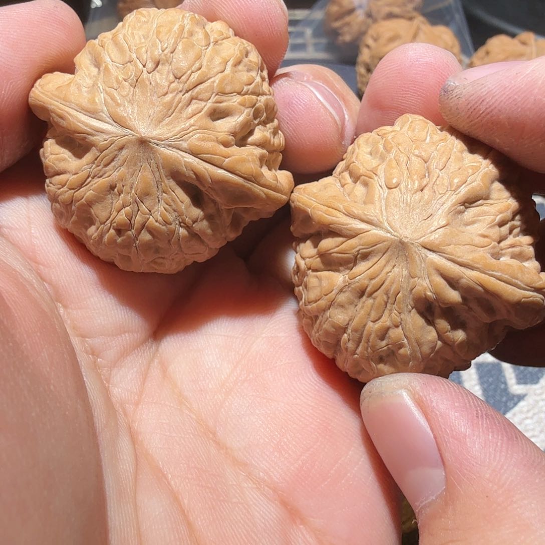 文玩核桃把件铁锤