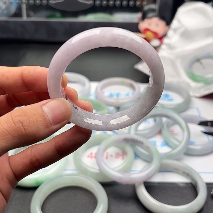 翡翠未镶嵌手镯53 x5 88