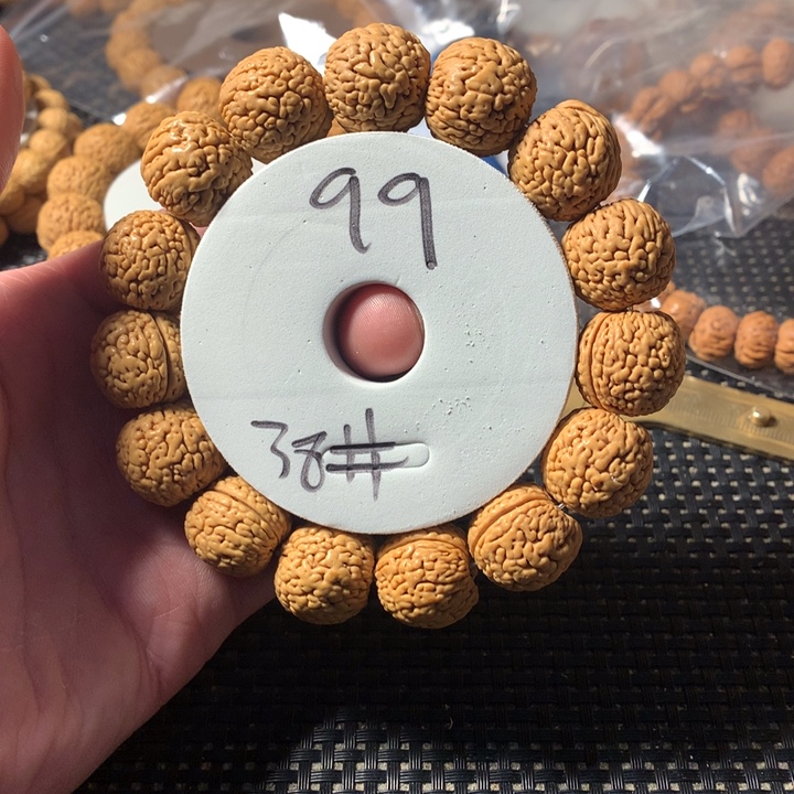 手串桃核38号链接，