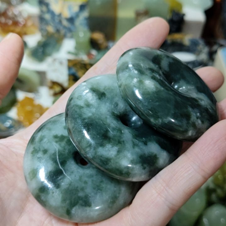 穿***期岫玉未镶嵌挂坠款式