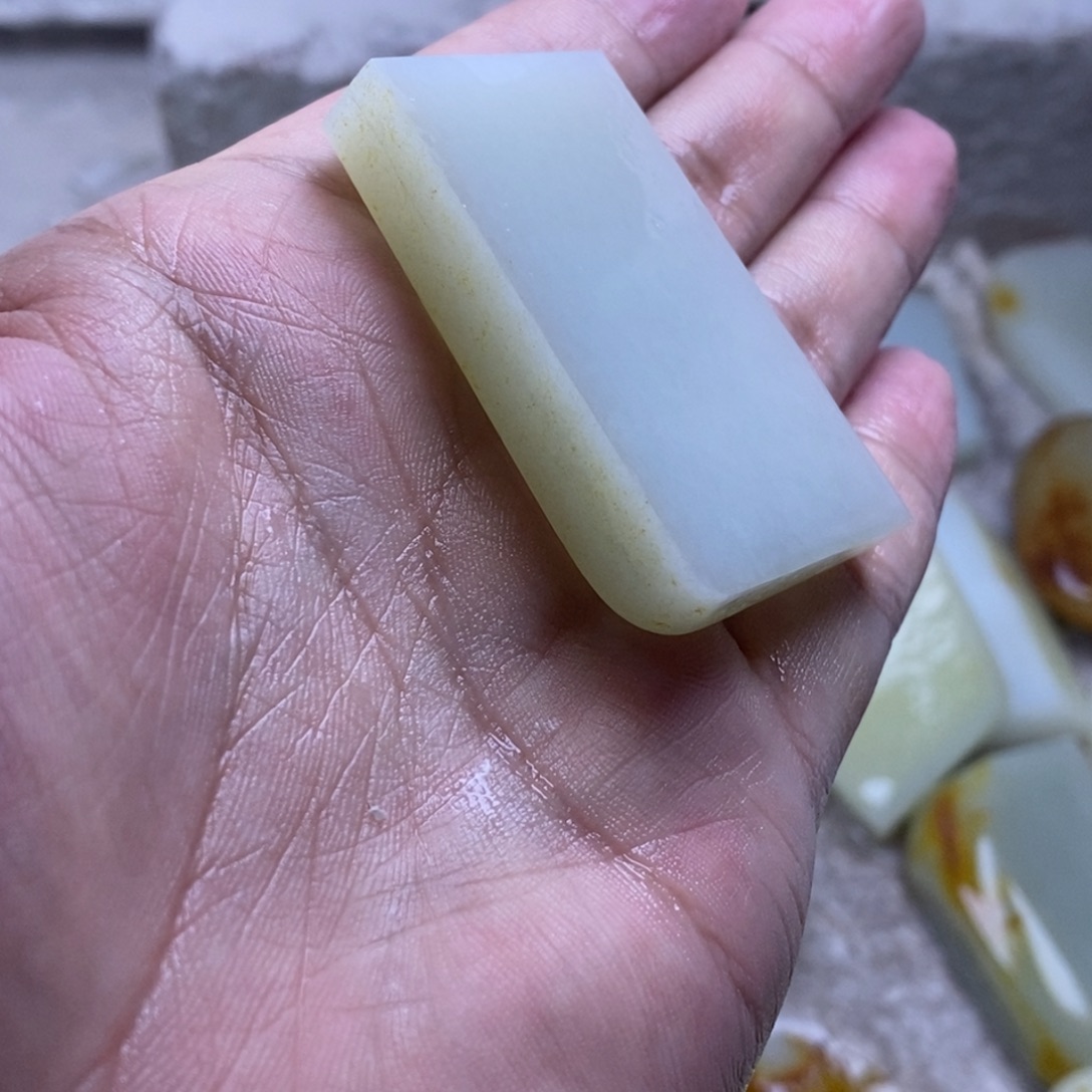 龙***定制未镶嵌定制和田玉