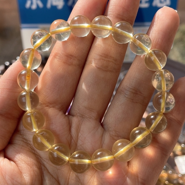 水晶手串未镶嵌天然黄水晶基本纯净体