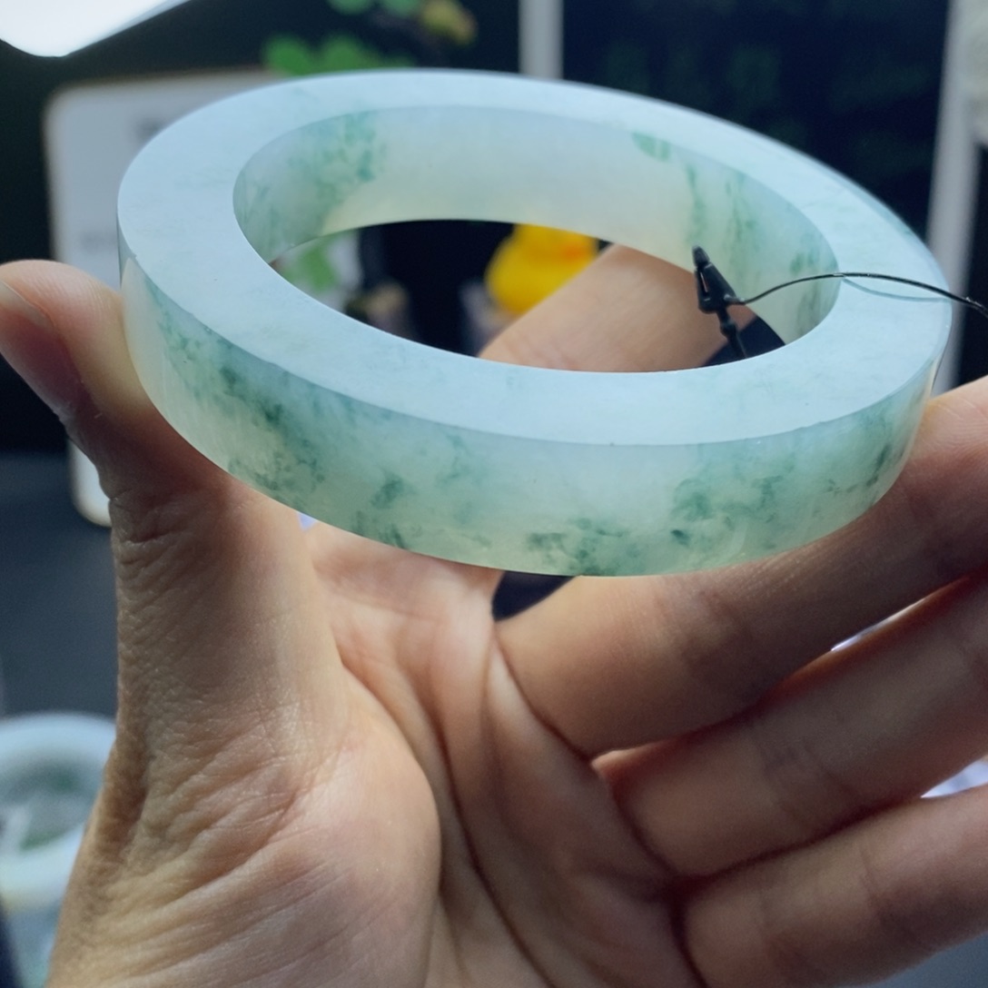 定制翡翠翡翠手镯未镶嵌