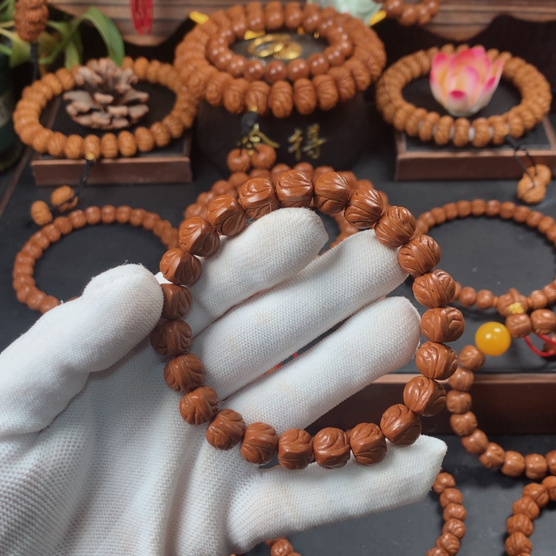 桃核吊坠潘*文12玉龙脊单圈