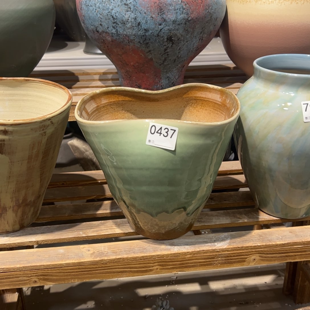 瓷片0437高22长22默认无孔的