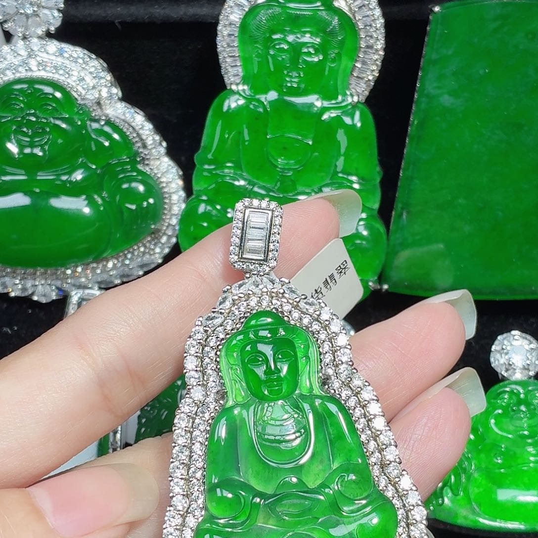 翡翠银S925镶嵌颈饰