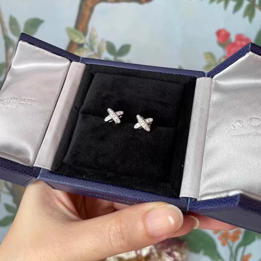 99新 Chaumet/尚美 小花6珊 欢缘 交叉 满钻耳钉 18K白金 22年