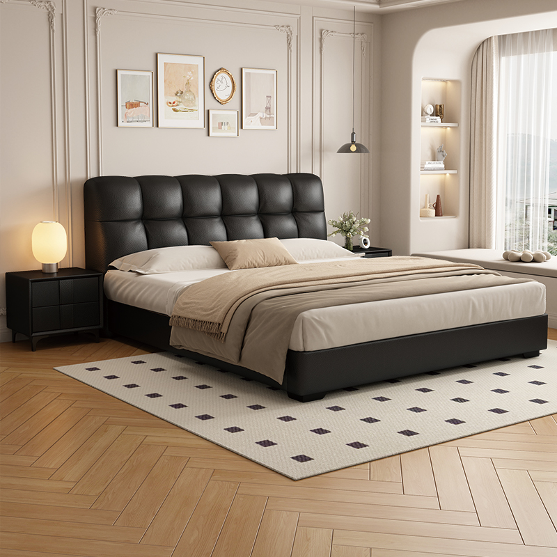 2025新款现代极简真皮床主卧高端大气悬浮复古黑色双人大床婚床