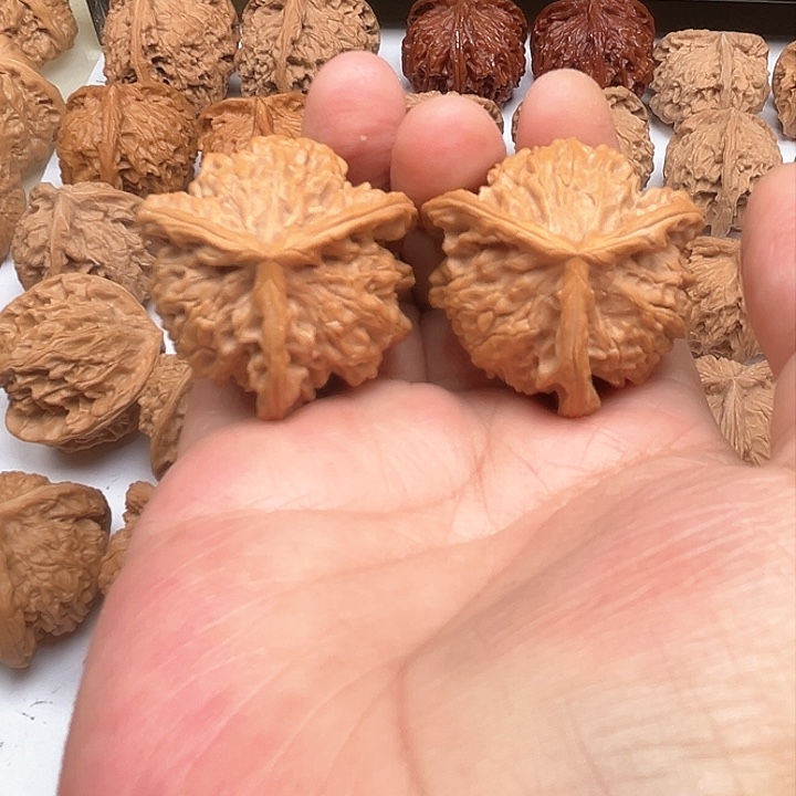 文玩核桃吊坠我想要