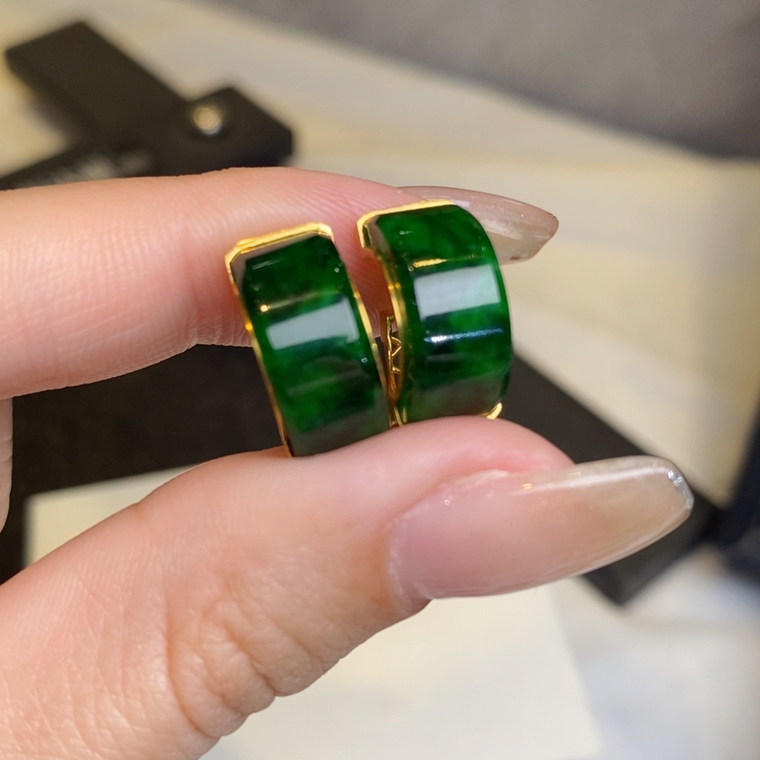 翡翠耳饰18K金镶嵌冰辣色圈圈