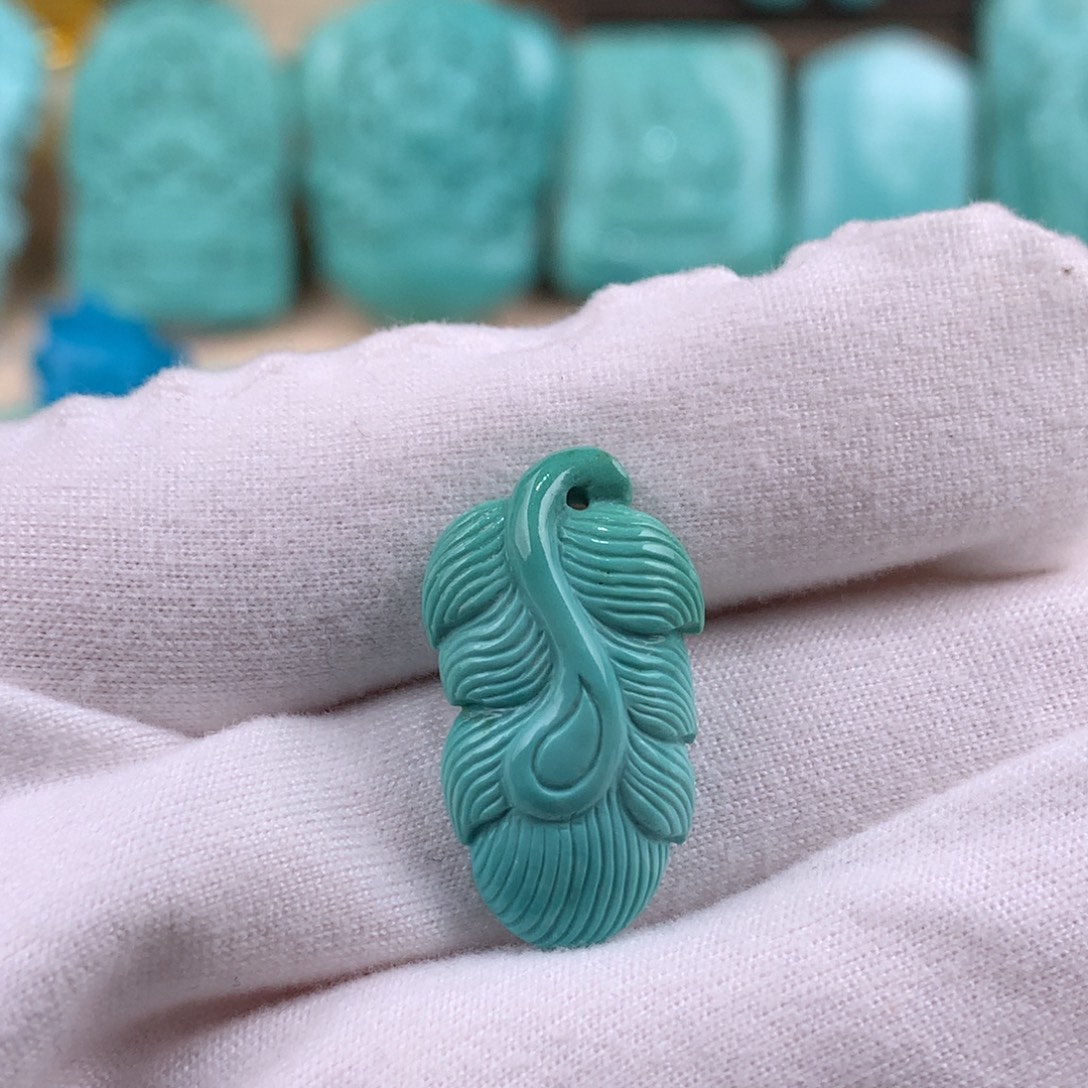 绿松石未镶嵌羽毛