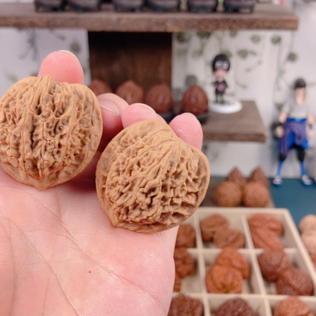 文玩核桃吊坠60¥¥蟠龙纹