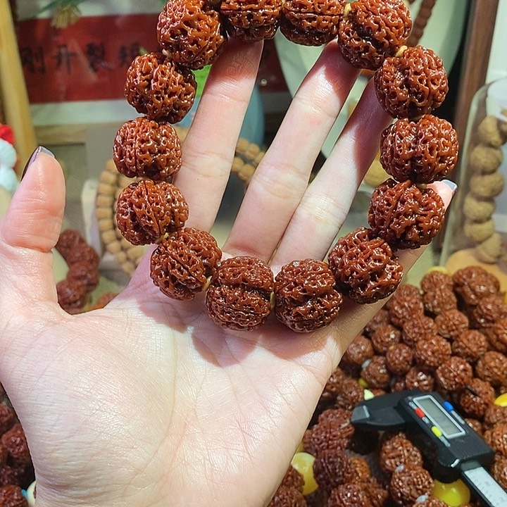 金刚菩提手串235玉华肉