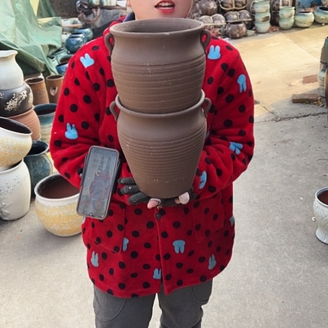 口18高21，瑕疵盆子。