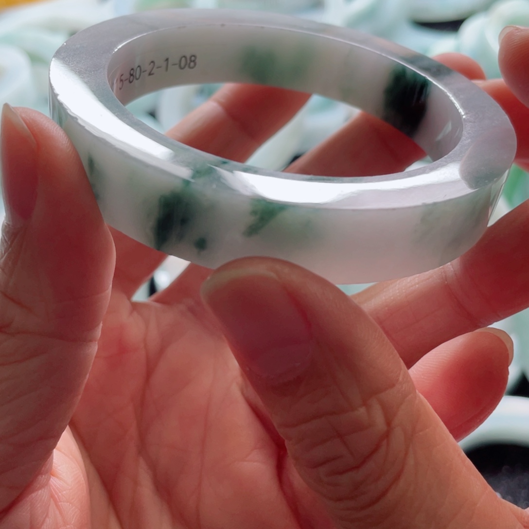 O***n定制翡翠未镶嵌A货