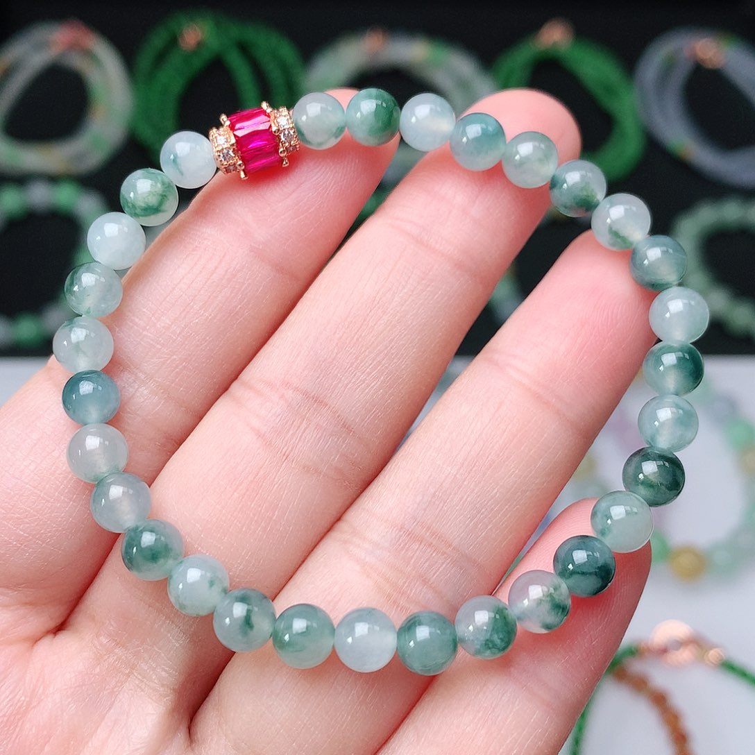 翡翠手链未镶嵌翡翠